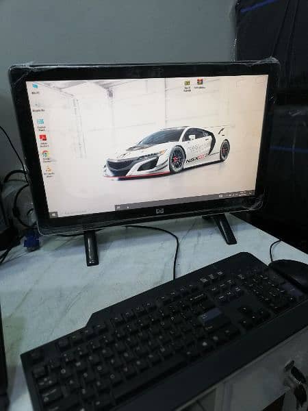 HP 22" LCD Monitor with Built-in Speakers & HDMI (Fresh UAE Import) 5