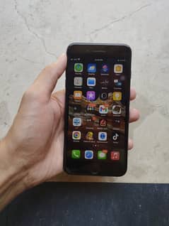 I phone 7plus 128gb Pta Approved