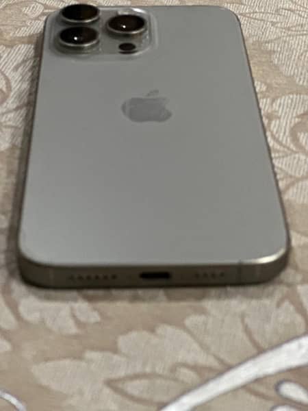 I Phone 15 Promax PTA Approved  256GB Natural Titanium. 6