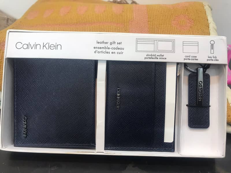 Calvin Klein (CK) - Brand New - Slim-fold Wallet Card Case & Key Ring 4