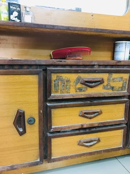 Wooden Dressing Table with mirror, cabinets and drowse 2