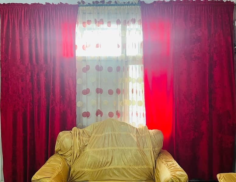 Red velvet with centre gold shifon curtains for sale! 3