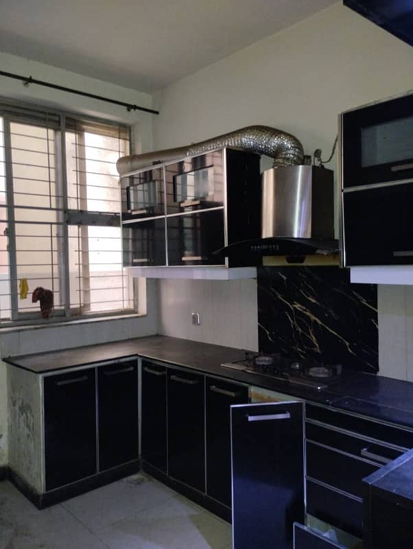 8 Marla Portion Available For Rent in Umar block. Gas Available residential meter 1