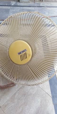 wall fan brand Pak Fan urgent for sale