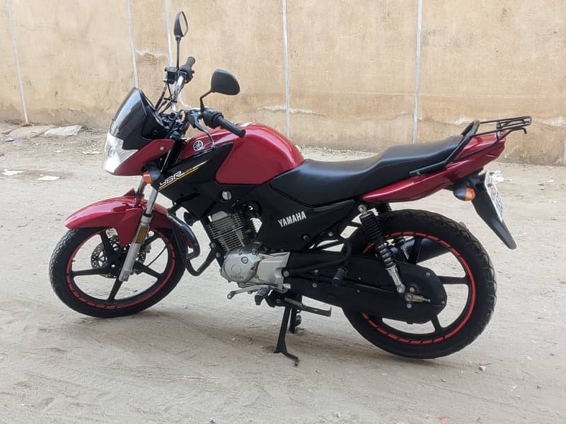 YAMAHA YBR-125 2021 Model For Sale 4