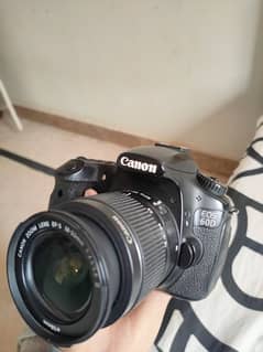 Im Selling My Cannon 60D DSLR With kit Lense