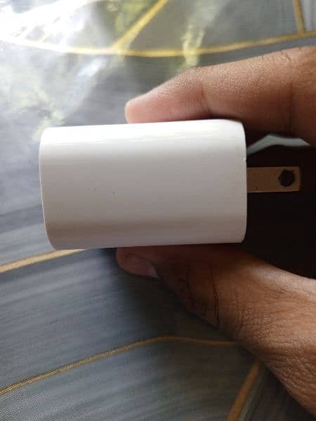 iPhone 20 Watt Charger With Type-c to Lightening Cable. 2