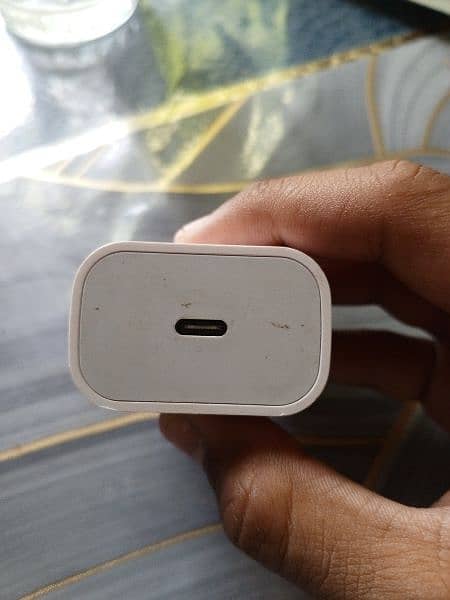 iPhone 20 Watt Charger With Type-c to Lightening Cable. 3