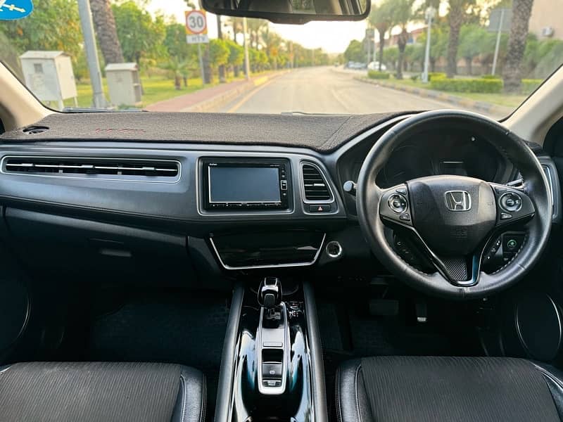 Honda Vezel Z Sensing 2019 6