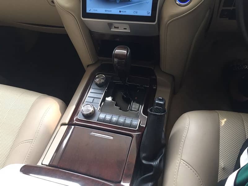 lexus lx 570 upgraded 6