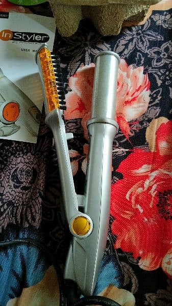 InStyler hair straightener & curler 135W 4