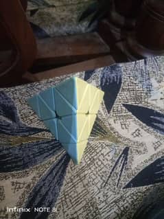 pyramand cube Rubik cube