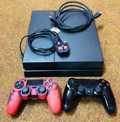 PLAYSTATION 4