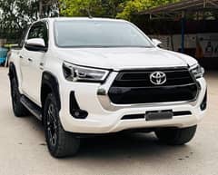 Toyota Hilux 2021 REVO V 2•8 Diesel urgent sale