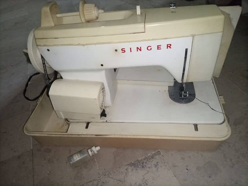 Singer Disc Machine 4