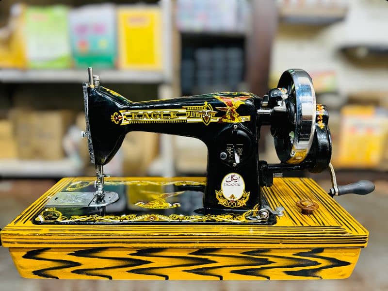 EAGLE SEWING MACHINE HA1 / DOMESTIC MACHINE/SEWING MACHINE 0