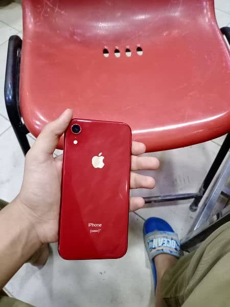 IPHONE XR 256GB FACTORY UNLOCKED NON 0