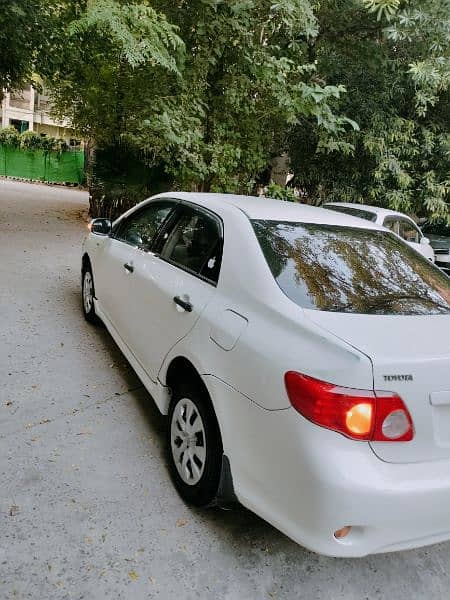 Toyota Corolla XLI 2010 1