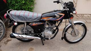 CG Honda 125 larkana num 2018