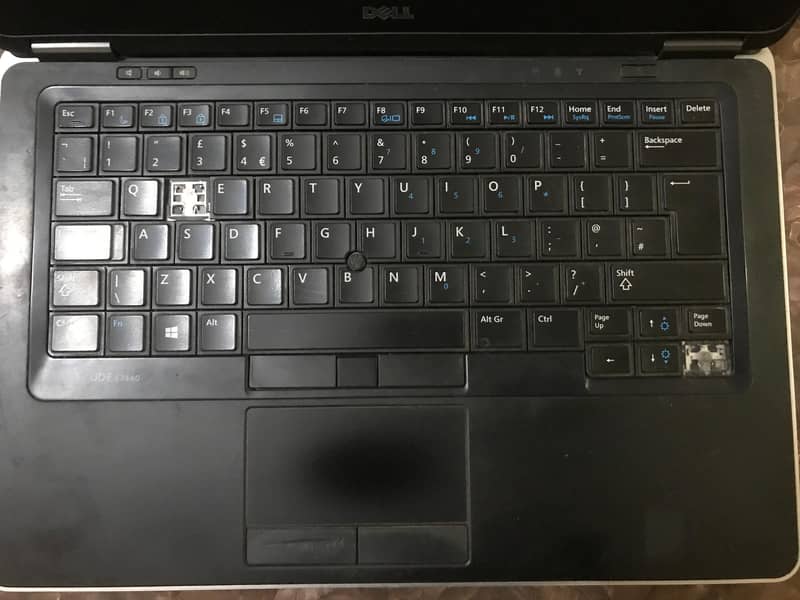 Dell Latitude E7440 | Selling | Core i5 4th gen instant selling 7