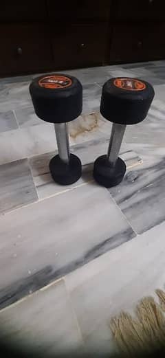 Pair of 2 KG used  Dumbbells in good condition