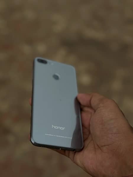 Honor 9Lite 4