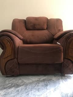 5 seater sofa 1 month use 0