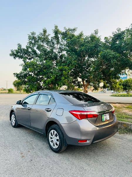 Toyota Corolla GLI 2015 3