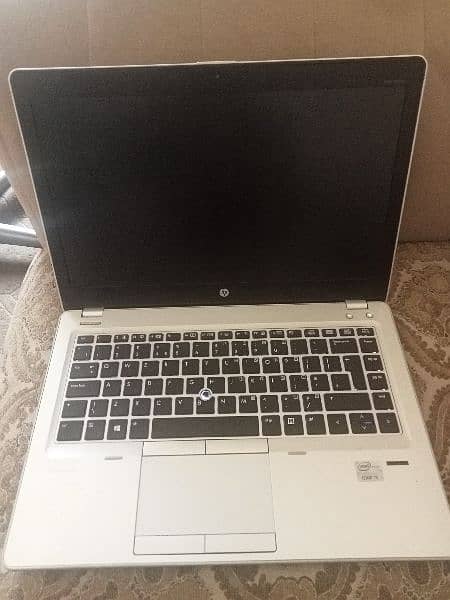 HP LAPTOP 3 rd generation 1