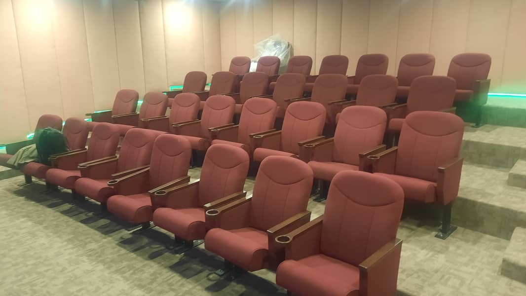 auditorium chairs 11