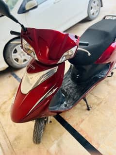 United Scooty 100CC Red Color 0