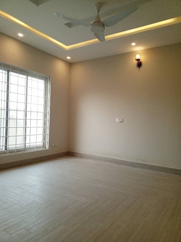 Beautiful House Upper Portion For Rent In Available E11 8