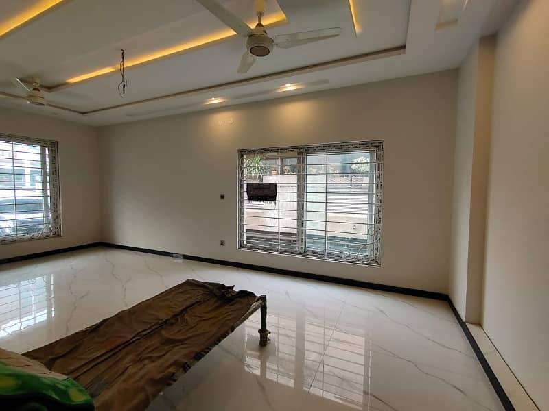 Beautiful Full House Available For Rent In D12 Islamabad 1