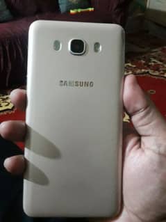 Samsung J7