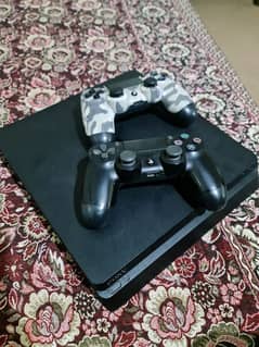 PS4