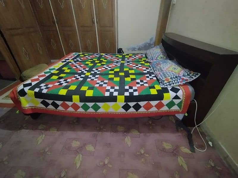 Excellent wooden bed for sale 4