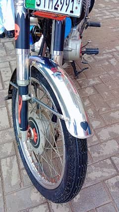 Honda 125 with everything double