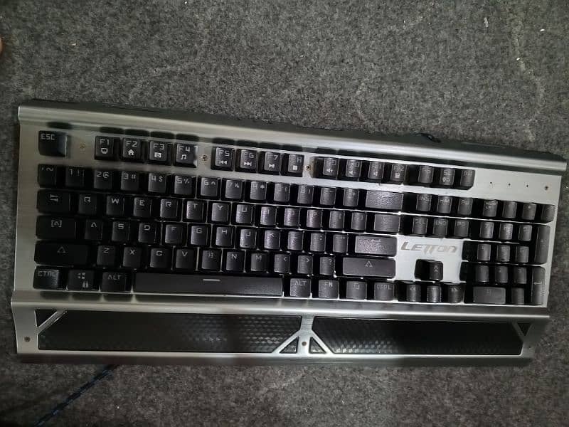 Gaming Mechanical Black Switches RGB Keyboard 0