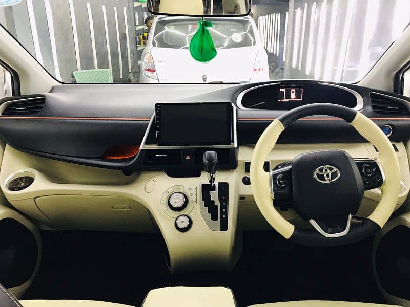 Toyota Sienta 2016 6