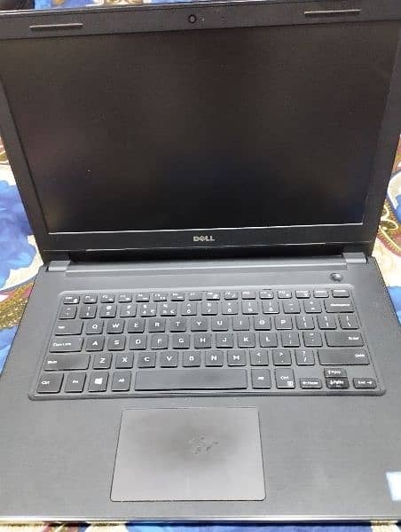 Dell Core i7 7th gen 8 gb ram 256 SSD Hard 0