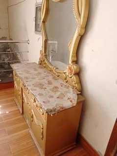 dressing table for good condition