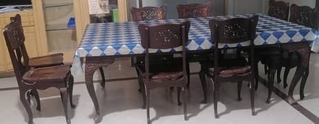 Dining table / 6 seater dining table / Wooden dining set