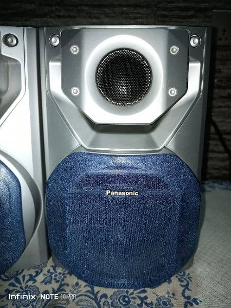 Speakers Panasonic 4