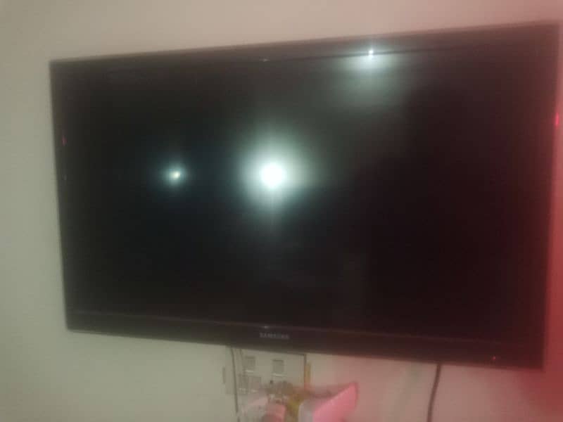 Samsung EH5300 32 inch 3