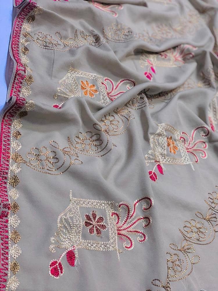 Full Embroidered Shawls|Handmade Sindhi Designs Shawls For Winter 3