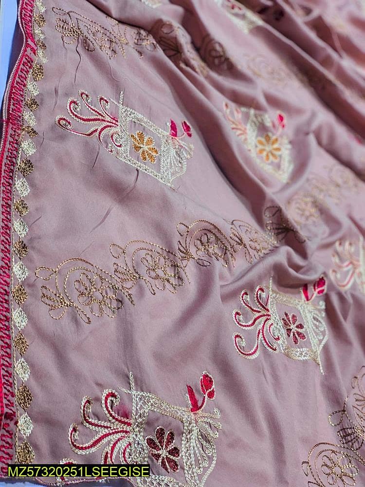 Full Embroidered Shawls|Handmade Sindhi Designs Shawls For Winter 4