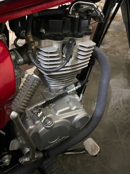 Honda 125 2024 4