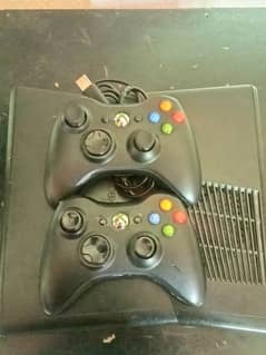 Xbox 360 slim 250gb 0