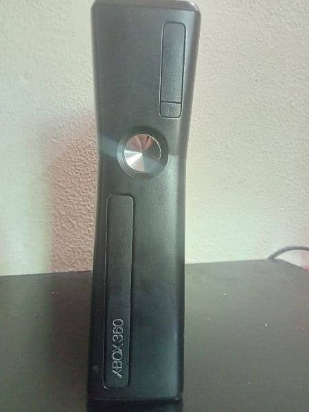 Xbox 360 slim 250gb 2