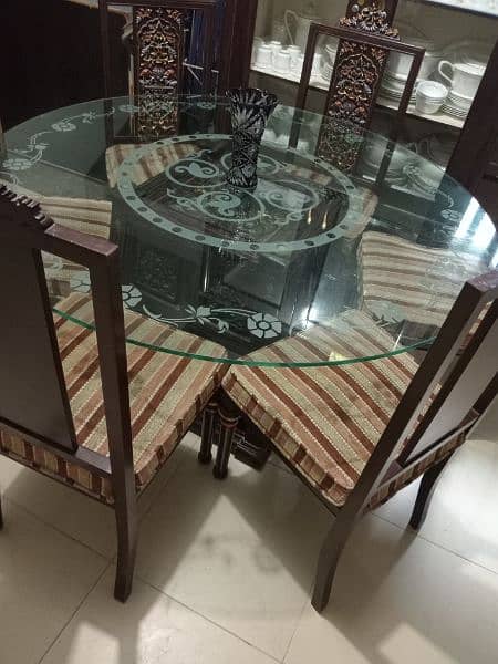 Dining table / Luxury Dinning Table / 6 Chairs / Top glass dining 2